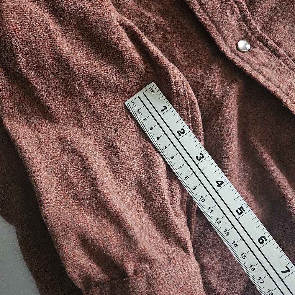 Pendleton Vintage Western Line Button Down - Picture 10 of 11